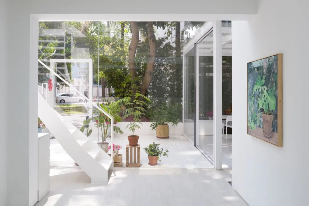 黄宝莹个展：时差